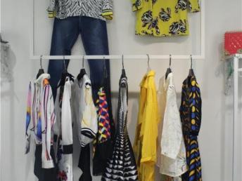 太平鸟春夏装批发 广州深圳女装库存货源与折扣攻略